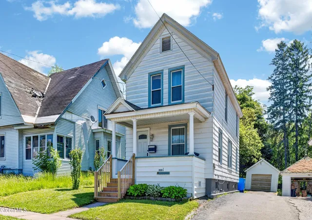 Homes for sale in Johnstown, NY | 528 1/2 N Market St, Johnstown, NY 12095 | MLS# 202619163