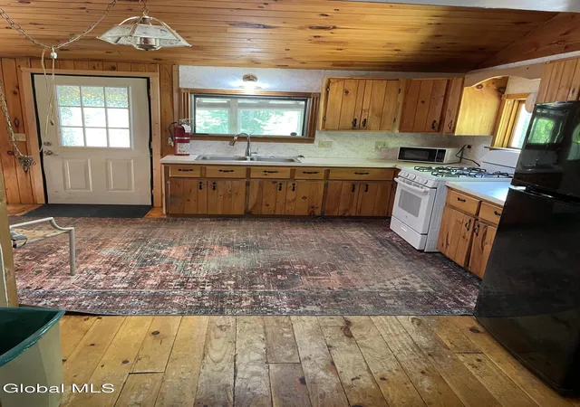 3rd image of 633 Ralph Rd, Lake Luzerne, NY 12846 | MLS# 202619233