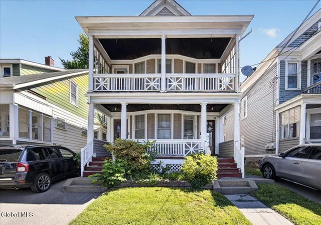 Photo 1 of Sale Pending at 631 Washington Ave, Albany, NY 12206 | MLS# 202619557 | Listing updated on 2026-07-31