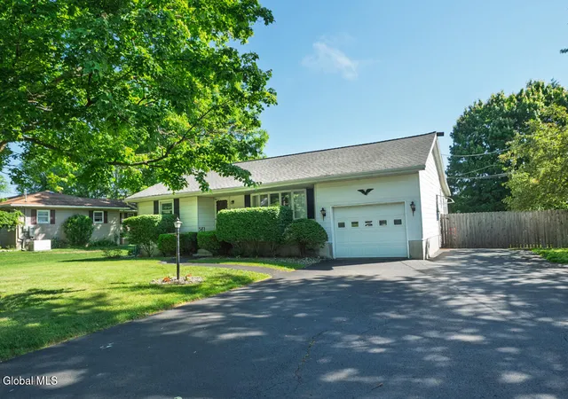 2nd image of 217 Middletown Rd, Waterford, NY 12188 | MLS# 202619374
