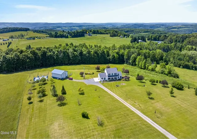 4th image of 149 Andrews Rd, Sherburne, NY 13460 | MLS# 202619599