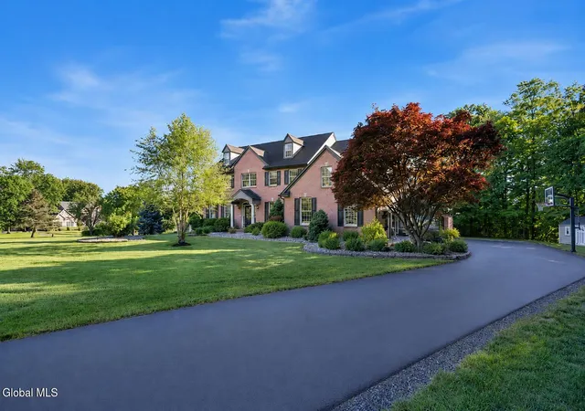 3rd image of 1 Tansy Ct, Wynantskill, NY 12198 | MLS# 202620219