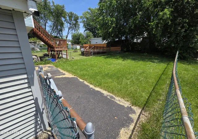 Photo 4 of Single family home for sale at 512 East St, Rensselaer, NY 12144 | MLS# 202619289 | Listing updated on 2026-08-27