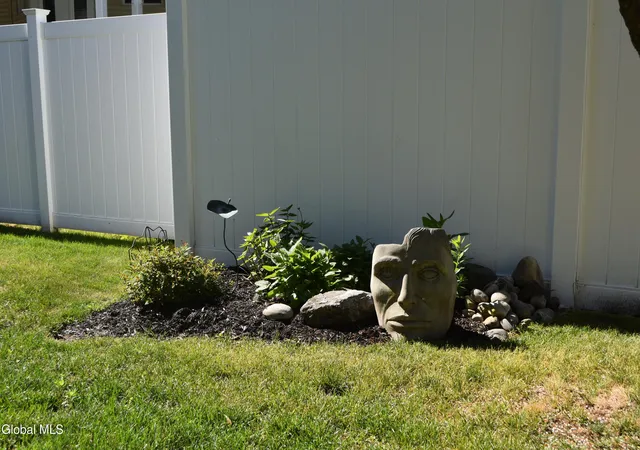 11th image of 75 S Franklin St, Saratoga Springs, NY 12866 | MLS# 202619776