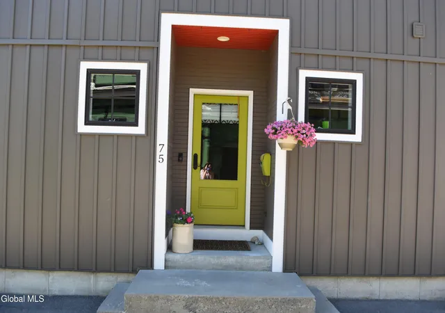 4th image of 75 S Franklin St, Saratoga Springs, NY 12866 | MLS# 202619776