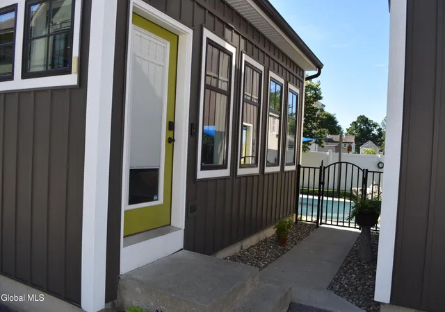 5th image of 75 S Franklin St, Saratoga Springs, NY 12866 | MLS# 202619776