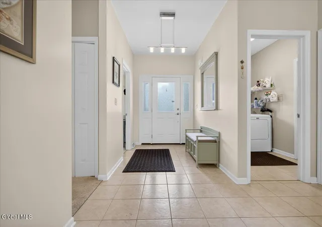 4th image of 4 Dorothy Ln, Schenectady, NY 12302 | MLS# 202619511