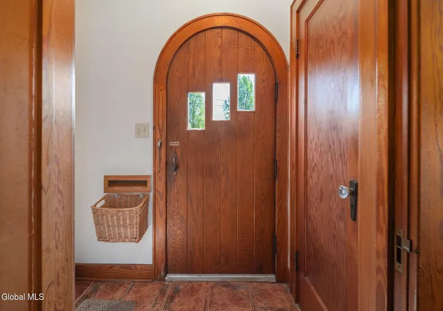 4th image of 122 Clinton Cir, Cobleskill, NY 12043 | MLS# 202620508