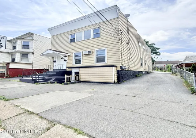 2nd image of 772 Eastern Ave, Schenectady, NY 12308 | MLS# 202619437