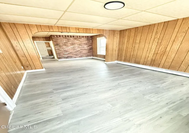 4th image of 772 Eastern Ave, Schenectady, NY 12308 | MLS# 202619437