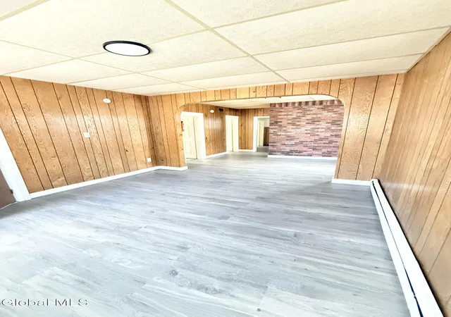 5th image of 772 Eastern Ave, Schenectady, NY 12308 | MLS# 202619437