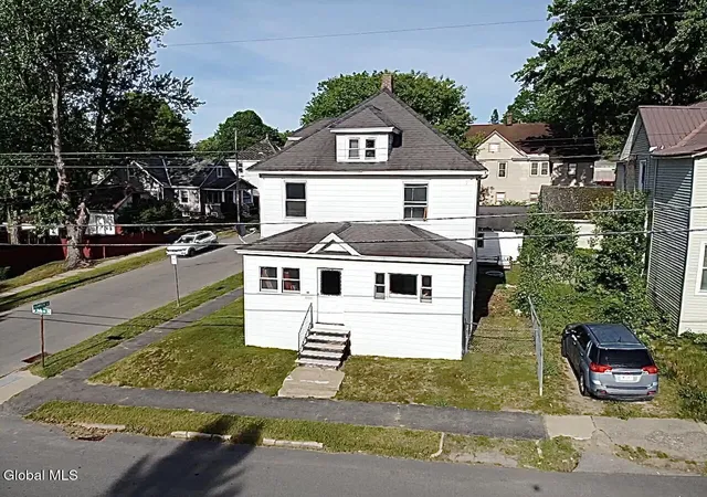 Homes for sale in Gloversville, NY | 85 S Judson St, Gloversville, NY 12078 | MLS# 202619849