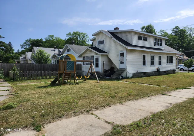 Photo 3 of Single family home for sale at 875 Hazelwood Ave, Schenectady, NY 12306 | MLS# 202619503 | Listing updated on 2026-07-09