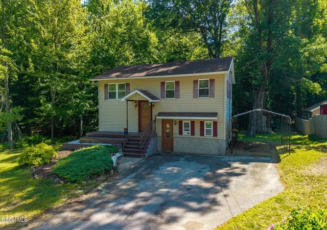 Homes for sale in Ballston Spa, NY | 11 Greybirch Trl, Ballston Spa, NY 12020 | MLS# 202619330