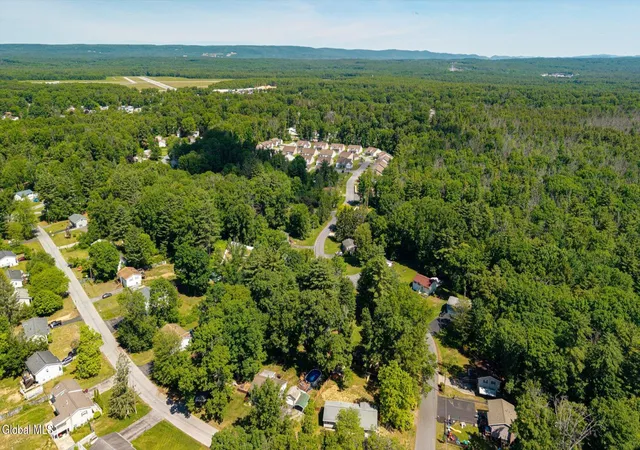 Homes for sale in Ballston Spa, NY | 11 Greybirch Trl, Ballston Spa, NY 12020 | MLS# 202619330