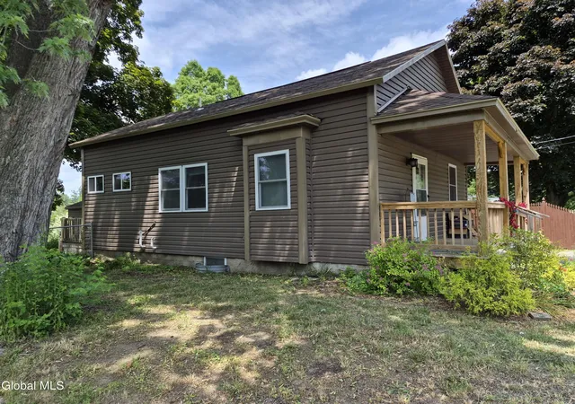 Homes for sale in Castleton On Hudson, NY | 2057 Brookview Rd, Castleton On Hudson, NY 12033 | MLS# 202619462