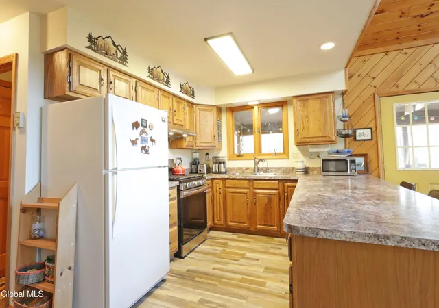 Photo 4 of Single family home for sale at 105 Pine Ln, Schroon Lake, NY 12870 | MLS# 202619402 | Listing updated on 2026-06-29