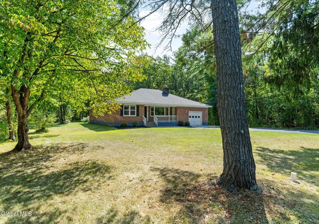 Homes for sale in Glenville, NY | 367 Closson Rd, Glenville, NY 12302 | MLS# 202619469