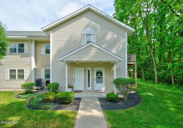 1st image of 507 Greenwich Dr, Albany, NY 12203 | MLS# 202619919