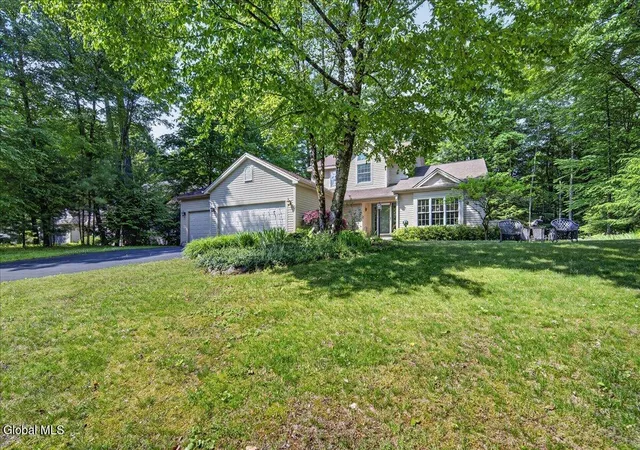 Homes for sale in Saratoga Springs, NY | 3 Bluebird Ct, Saratoga Springs, NY 12866 | MLS# 202620652