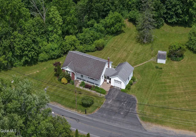 3rd image of 1081 Maple Hill Rd, Schodack, NY 12033 | MLS# 202619495