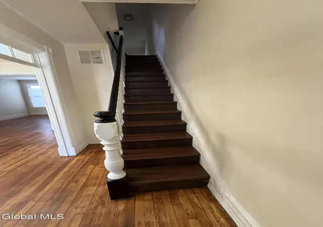 Photo 3 of Townhouse for sale at 2 Manning Sq, Albany, NY 12206 | MLS# 202619806 | Listing updated on 2026-09-18