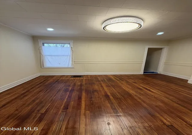 Photo 3 of Townhouse for sale at 2 Manning Sq, Albany, NY 12206 | MLS# 202619806 | Listing updated on 2026-09-18