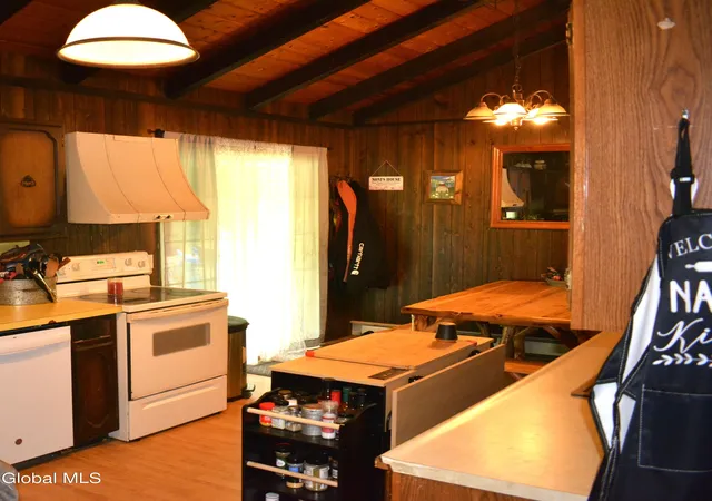 4th image of 22 Sande Ln, Corinth, NY 12822 | MLS# 202619489
