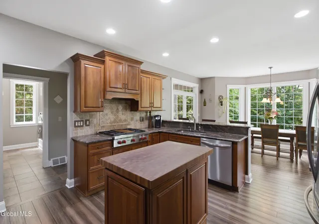 5th image of 12 Thoroughbred Dr, Schodack, NY 12061 | MLS# 202619541
