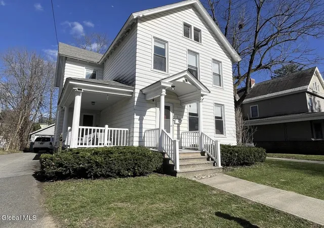 Homes for sale in Troy, NY | 6 S Lake Ave, Troy, NY 12180 | MLS# 202620956
