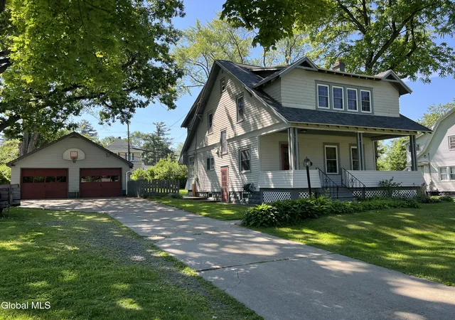 Photo 1 of Single family home for sale at 138 Eastholm Rd, Schenectady, NY 12304 | MLS# 202619640 | Listing updated on 2026-08-03