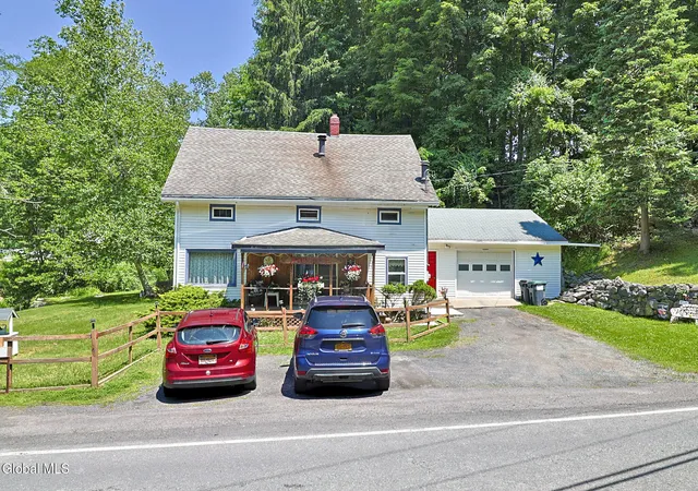 Homes for sale in Brunswick, NY | 1440 Blue Factory Hill Rd, Brunswick, NY 12052 | MLS# 202619624