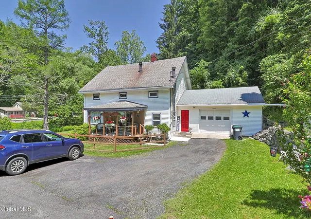 Homes for sale in Brunswick, NY | 1440 Blue Factory Hill Rd, Brunswick, NY 12052 | MLS# 202619624