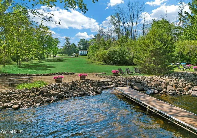 2nd image of 672 Lakeview Rd, Broadalbin, NY 12025 | MLS# 202619712