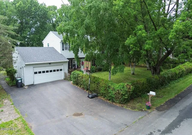 32nd image of 1369 Augusta Dr, Schodack, NY 12033 | MLS# 202620289