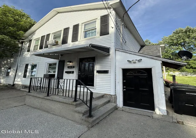 2nd image of 404 8th St, Troy, NY 12180 | MLS# 202619685