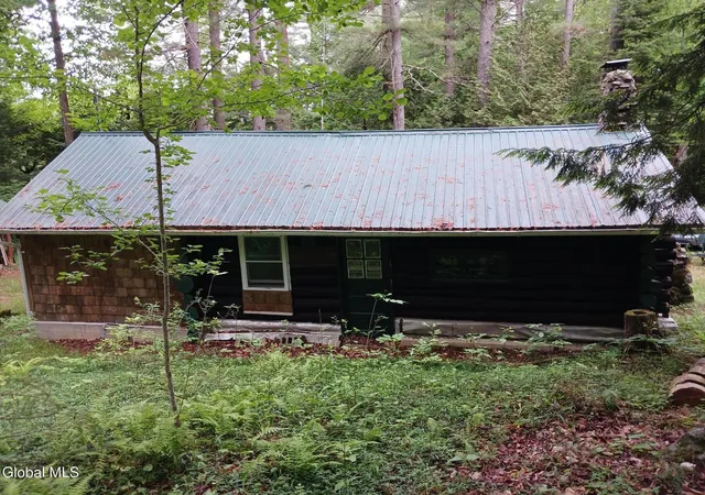 4th image of 170 E Shore Dr, Adirondack, NY 12808 | MLS# 202619992