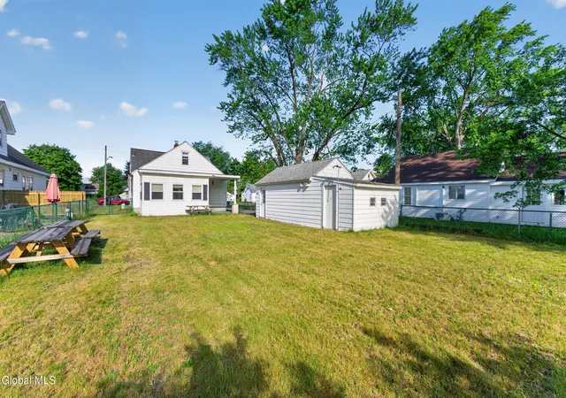 35th image of 77 Oakdale Ave, Rotterdam, NY 12306 | MLS# 202619714