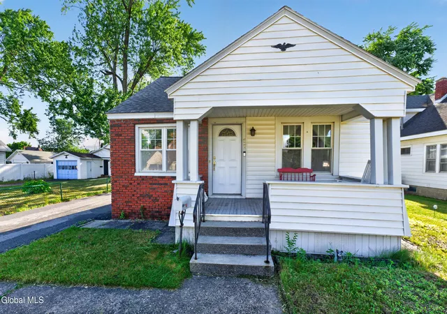 5th image of 77 Oakdale Ave, Rotterdam, NY 12306 | MLS# 202619714