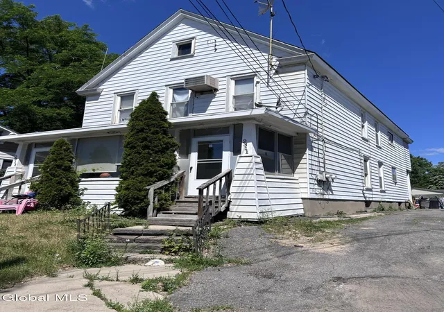 2nd image of 2311 Guilderland Ave, Schenectady, NY 12306 | MLS# 202619820