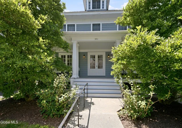 2nd image of 571 Providence St, Albany, NY 12208 | MLS# 202619872