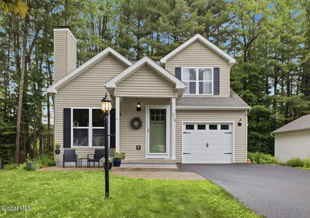 Homes for sale in Ballston Spa, NY | 218 Meadowlark Dr, Ballston Spa, NY 12020 | MLS# 202619697
