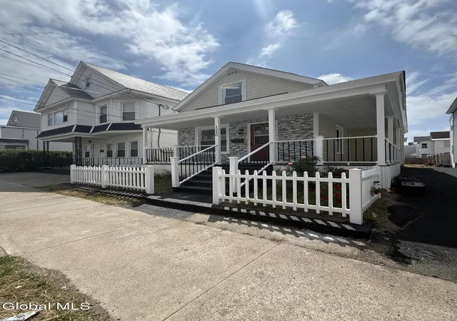 Photo 3 of Single family home for sale at 1240 7th Avenue, Schenectady, NY 12303 | MLS# 202619716 | Listing updated on 2026-07-09