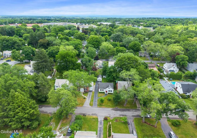 Homes for sale in Niskayuna, NY | 1548 Myron St, Niskayuna, NY 12309 | MLS# 202619908