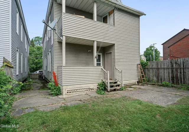 5th image of 244 Park Pl, Schenectady, NY 12305 | MLS# 202619855
