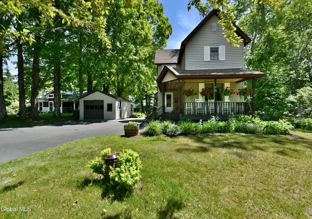 Photo 3 of Single family home for sale at 205 Houseman St, Mayfield, NY 12117 | MLS# 202619907 | Listing updated on 2026-08-18