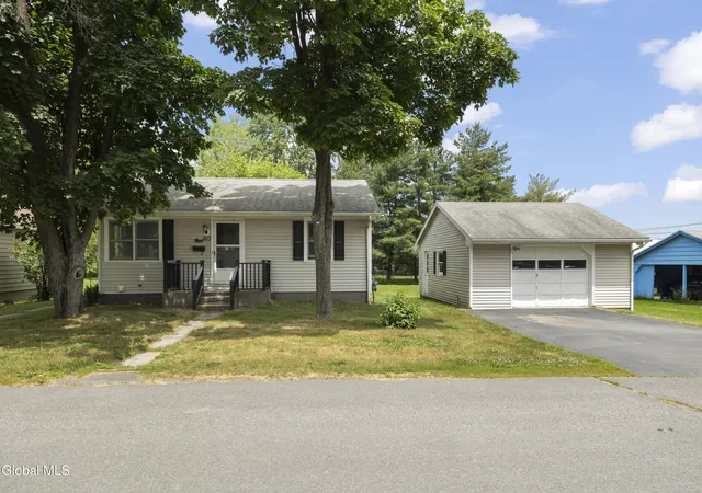 Homes for sale in Hudson, NY | 60 Milo St, Hudson, NY 12534 | MLS# 202619780