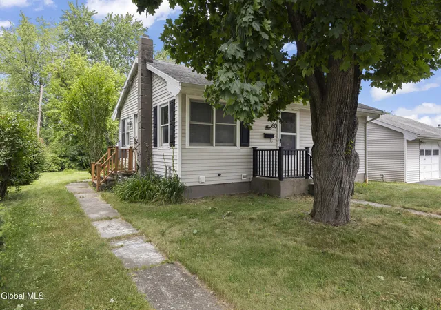 Homes for sale in Hudson, NY | 60 Milo St, Hudson, NY 12534 | MLS# 202619780