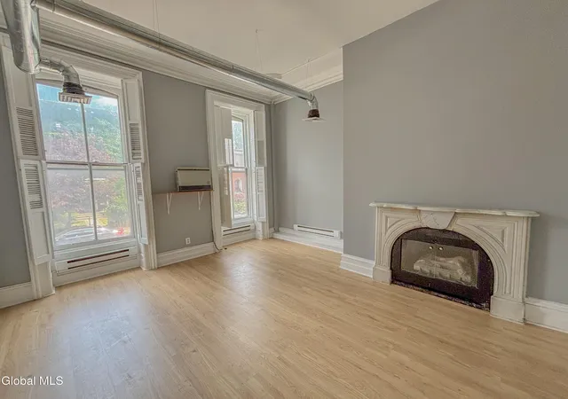 Listing Photo 4 - Condo for sale in building located at 360 Madison Ave, Albany, NY 12210