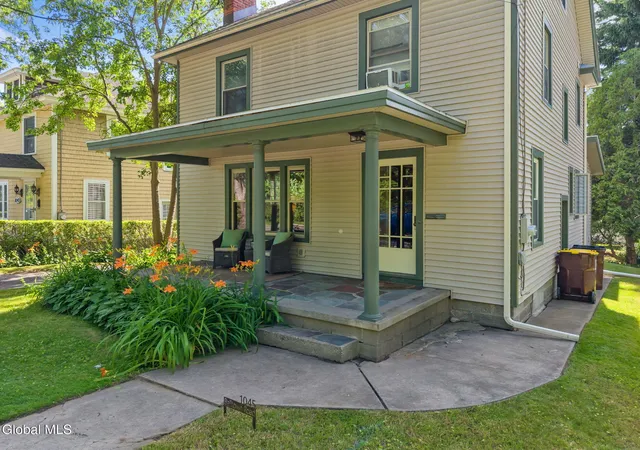 Homes for sale in Niskayuna, NY | 1045 Balltown Rd, Niskayuna, NY 12309 | MLS# 202620500
